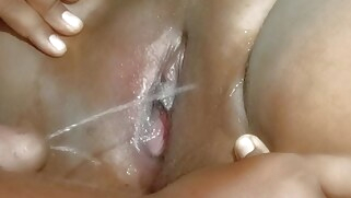 old & young squirting close-up india xxx